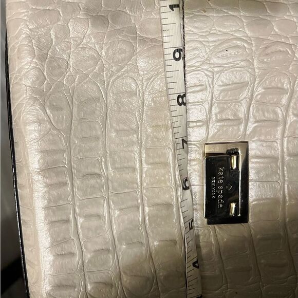 Kate Spade Bucket Crossbody Leather Bag New with defects - Picture 6 of 16